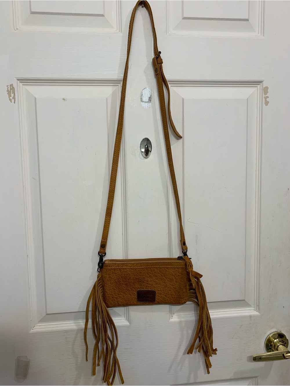 American Darling Full Grain Leather Fringe Western Crossbody Bag.           3853